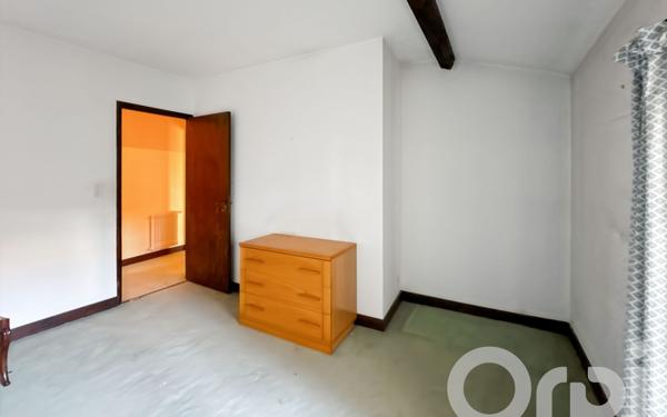 Maison à vendre    7 pièces •  Sérignan-du-Comtat