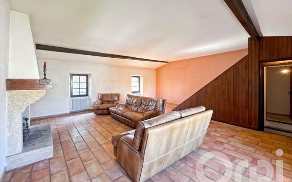 Maison à vendre    7 pièces •  Sérignan-du-Comtat