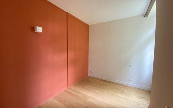 Appartement à louer    4 pièces •  Talence