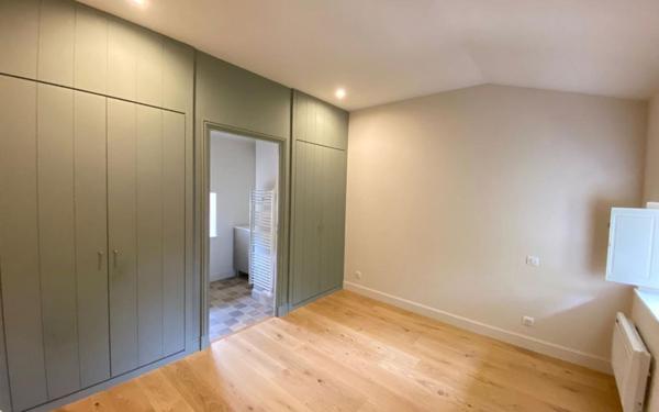 Appartement à louer    4 pièces •  Talence