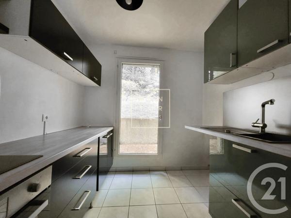 Appartement F3 à vendre  3 pièces - 74,68 m2 LE PLESSIS ROBINSON - 92