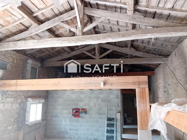 BIEN à finir de rénover, en annexe un studio