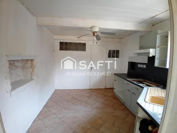 BIEN à finir de rénover, en annexe un studio