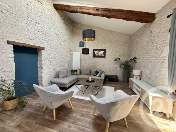 Maison à vendre  8 pièces - 215 m 2   MEDIS  - 17
