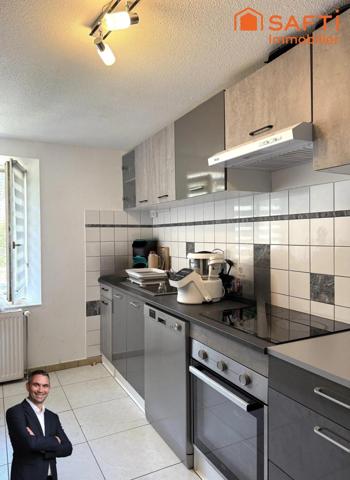 Superbe appartement de 4 pièces disposant d'une cave, d'une place de stationnement privée et d'un garage !