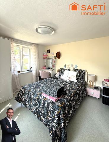 Superbe appartement de 4 pièces disposant d'une cave, d'une place de stationnement privée et d'un garage !