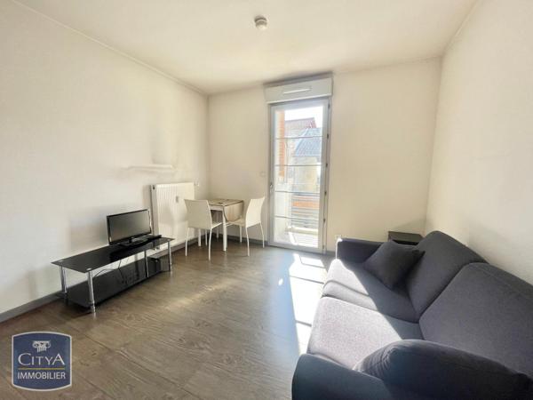 Appartement à louer 1 pièce 19m² Limonest (69760)