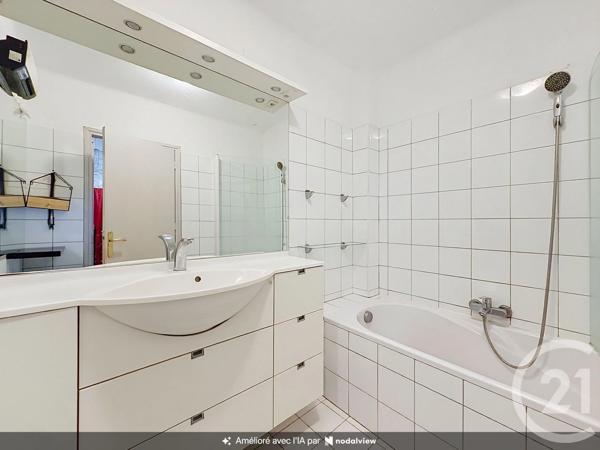 Appartement F3 à vendre  3 pièces - 75,10 m 2   AJACCIO  - 201