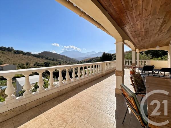 Maison à vendre  9 pièces - 216,47 m 2   PIETRALBA  - 202