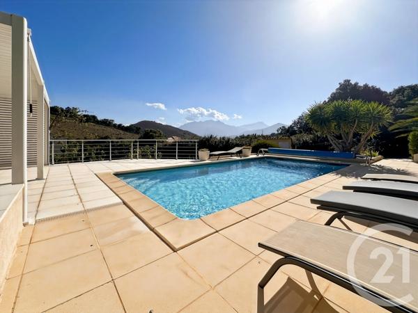 Maison à vendre  9 pièces - 216,47 m 2   PIETRALBA  - 202