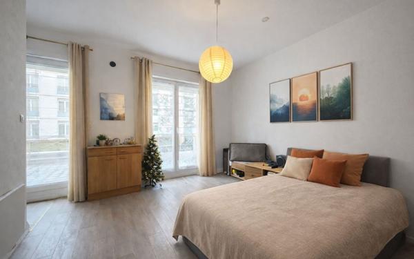 Appartement à vendre    1 pièce •  Beauvais