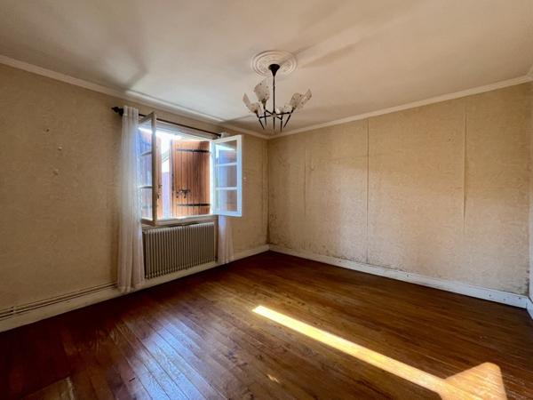 Maison à vendre 244 950 € Saint-Médard-en-Jalles 4 p 98 m² DPE E