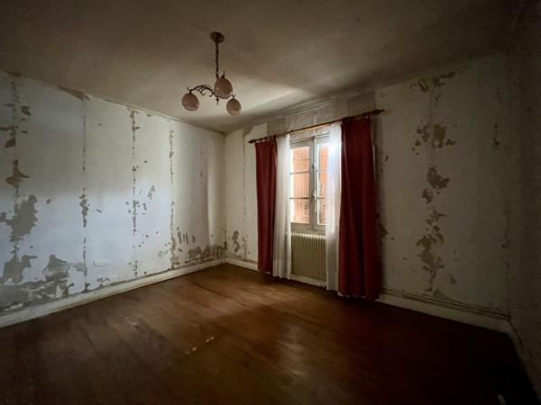 Maison à vendre 244 950 € Saint-Médard-en-Jalles 4 p 98 m² DPE E