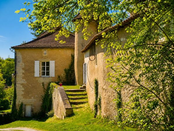 Chateau à vendre à Saint-Astier (24110) - Dordogne