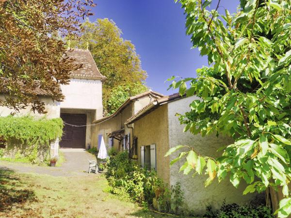 Chateau à vendre à Saint-Astier (24110) - Dordogne