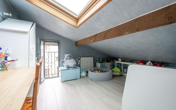 Maison à vendre    4 pièces • 100,38 m2 Joinville-le-Pont