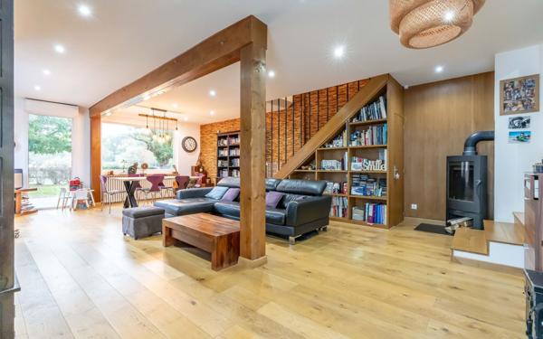 Maison à vendre    4 pièces • 100,38 m2 Joinville-le-Pont