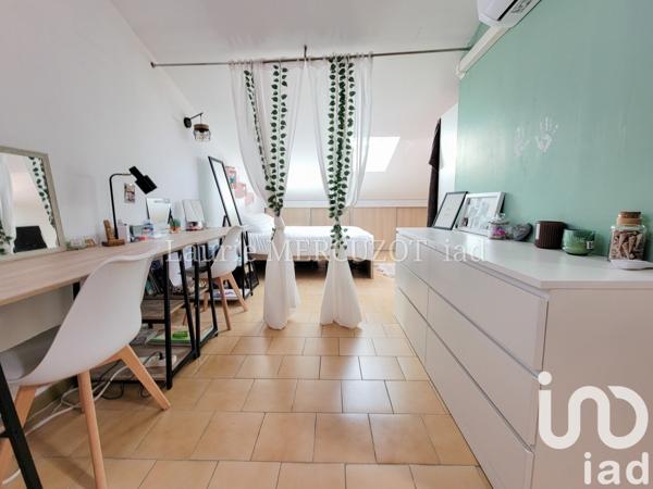 Maison traditionnelle 7 pièces de 175 m² à Perpignan (66100)