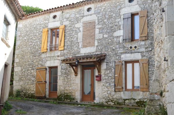 Maison à vendre à Hautefage-la-Tour (47340) - Lot-et-Garonne