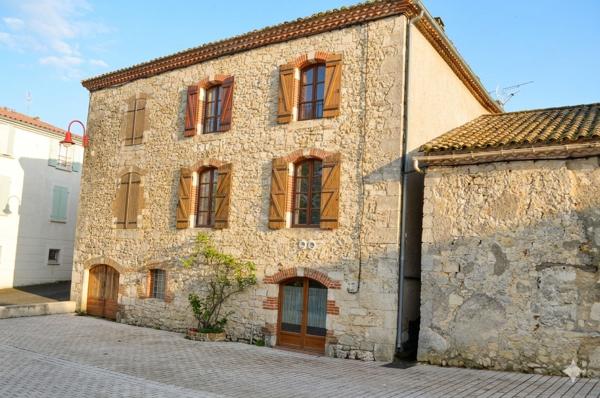 Maison à vendre à Hautefage-la-Tour (47340) - Lot-et-Garonne
