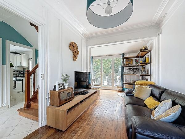 Maison Maisons Laffitte 108 m2 - Proche Centre-Ville - 5 chambres Loyer 3 312 €/mois **  - Référence  4711
