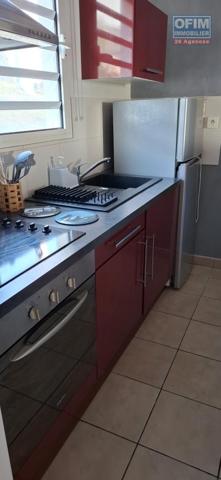 A louer à St Leu appartement T2 avec vue mer panoramique