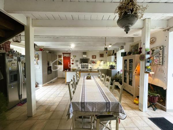 Maison en pierre de 280 m²