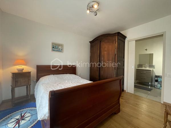 Maison en pierre de 280 m²