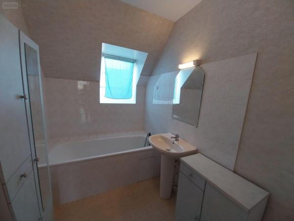 Maison individuelle à vendre à Vitré en Ille-et-Vilaine (35500), ref : 35131-186   
LOTISSEMENT