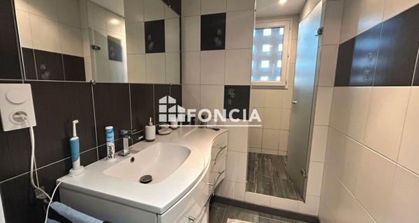 À vendre Appartement 5 pièces 89.95 m² - Roanne 42300