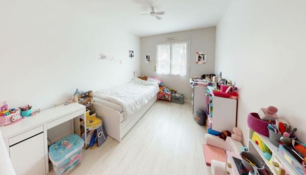 ITEUIL - PLAIN-PIED - 4 CHAMBRES - JARDIN DPE A