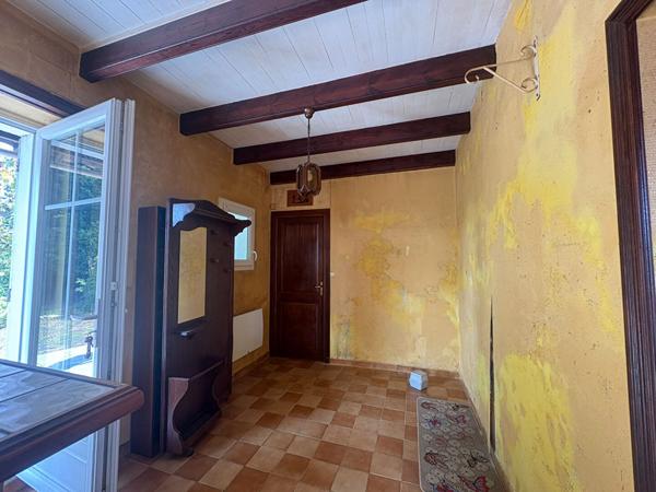 Maison de charme à rénover avec grand terrain- Fort potentiel !