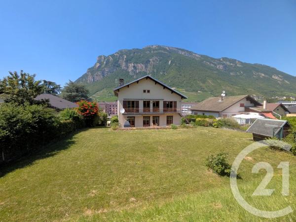 Maison à vendre  7 pièces - 154,16 m 2   MONTMELIAN  - 73