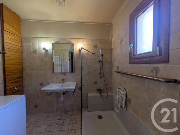 Maison à vendre  7 pièces - 154,16 m 2   MONTMELIAN  - 73
