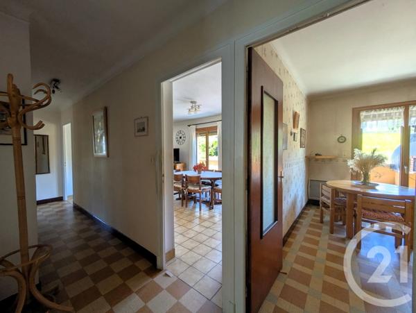 Maison à vendre  7 pièces - 154,16 m 2   MONTMELIAN  - 73