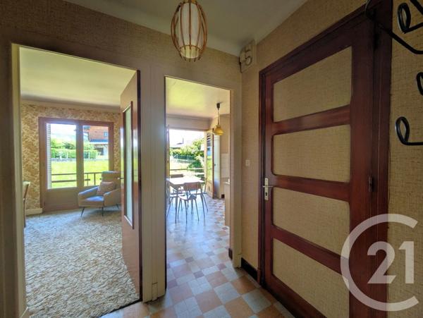 Maison à vendre  7 pièces - 154,16 m 2   MONTMELIAN  - 73