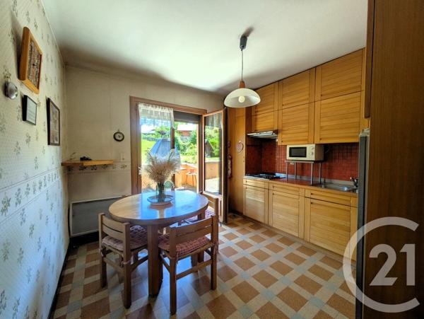 Maison à vendre  7 pièces - 154,16 m 2   MONTMELIAN  - 73