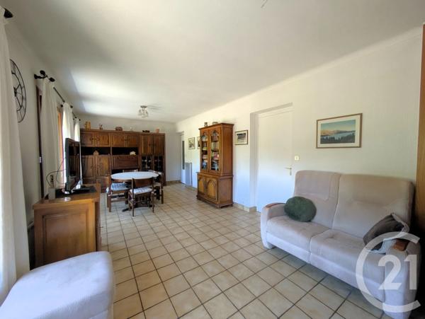 Maison à vendre  7 pièces - 154,16 m 2   MONTMELIAN  - 73