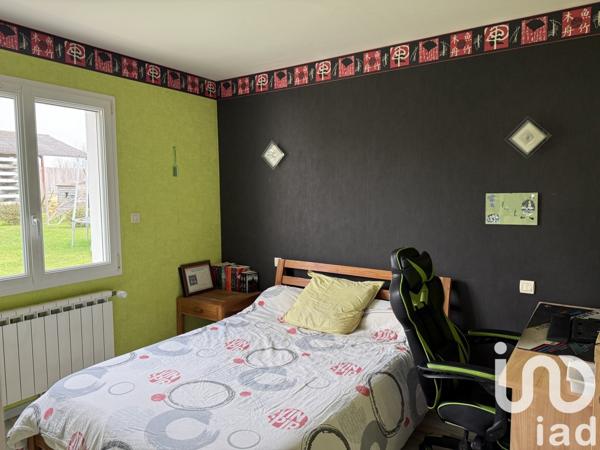 Maison à vendre 7 pièces 158 m² Saint-Hilaire-la-Palud