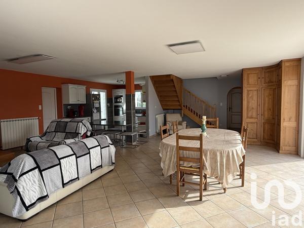 Maison à vendre 7 pièces 158 m² Saint-Hilaire-la-Palud