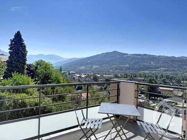 Appartement F4 à vendre  4 pièces - 81 m 2   TANINGES  - 74