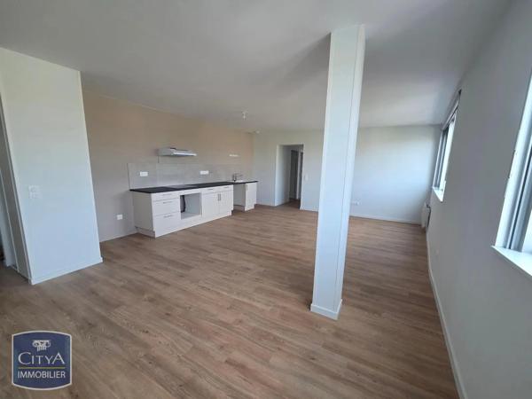 Appartement à louer 3 pièces 76m² Issoire (63500)