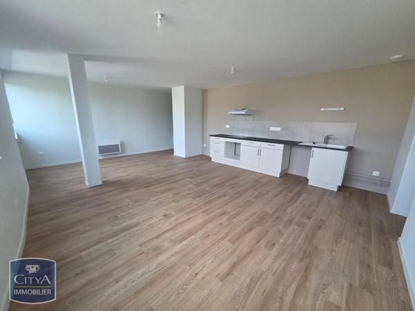 Appartement à louer 3 pièces 76m² Issoire (63500)