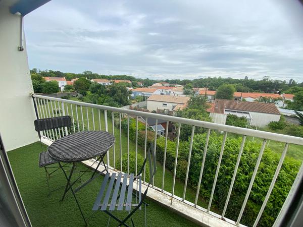 Appartement La Rochelle 4 pièce(s) 66m2 , 3 chambres, balcon , garage . ,  La rochelle