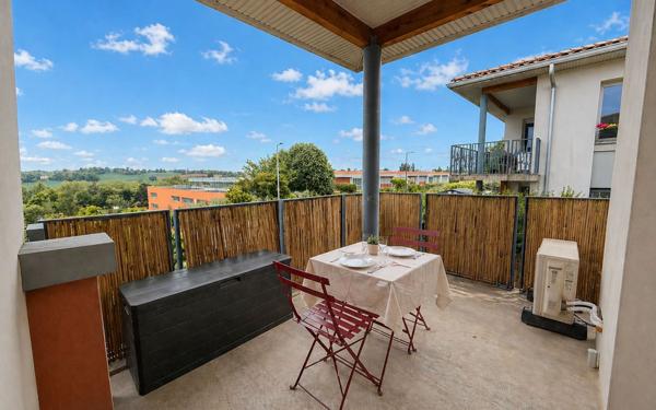Appartement à vendre    3 pièces • 62,56 m2 Montrabé
