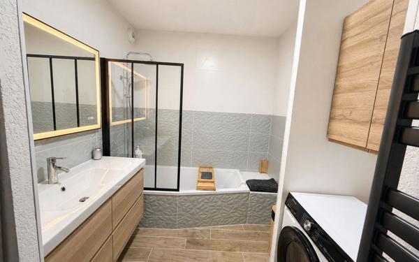 Appartement à vendre    3 pièces • 62,56 m2 Montrabé