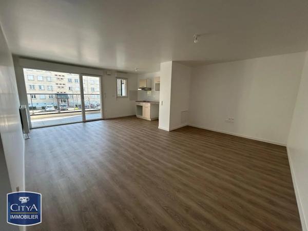 Appartement à louer 4 pièces 81.55m² Caen (14000)