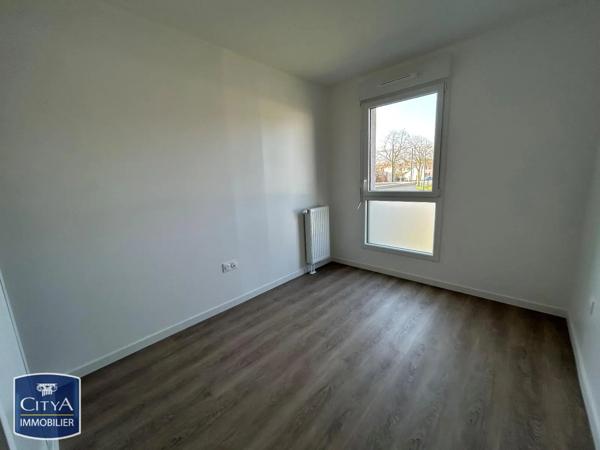 Appartement à louer 4 pièces 81.55m² Caen (14000)
