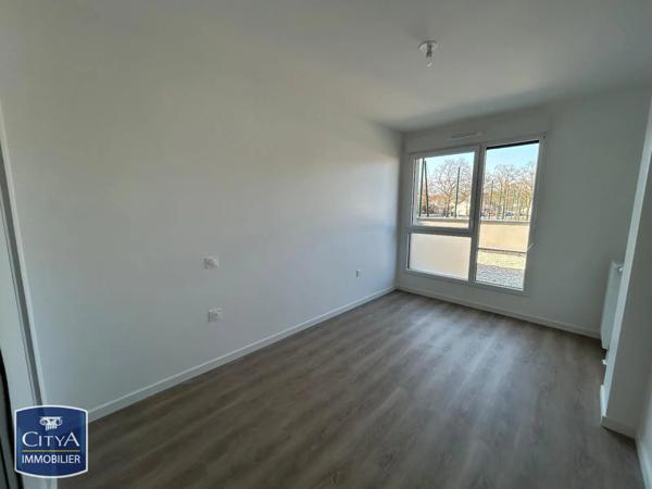 Appartement à louer 4 pièces 81.55m² Caen (14000)
