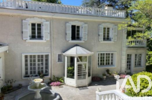 Chambres d’hôtes, Gîtes​ à vendre 667 m² Aubin